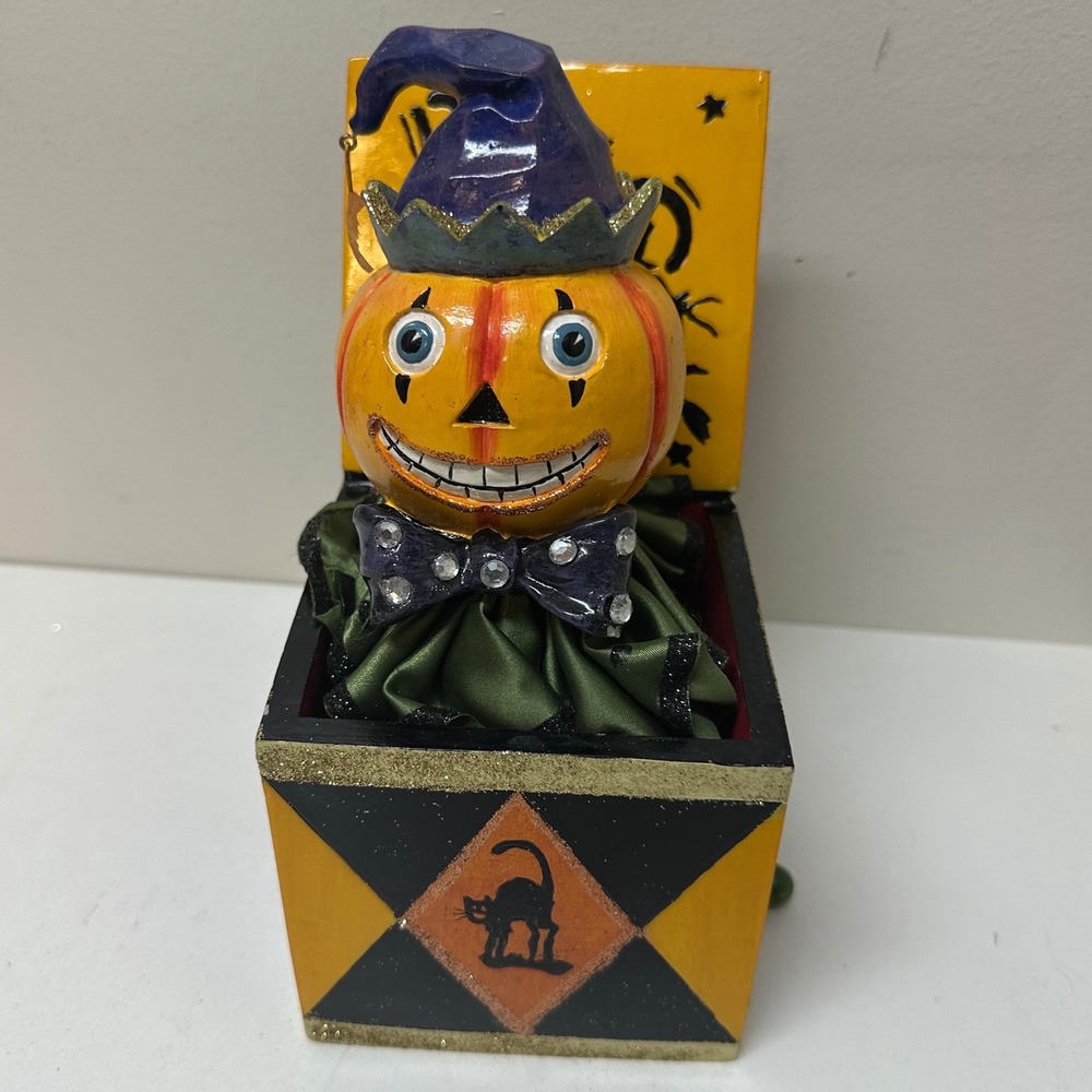 Department 56 Halloween Jack-in-the-Box Pumpkin Figurine Black Cat Vintage Style